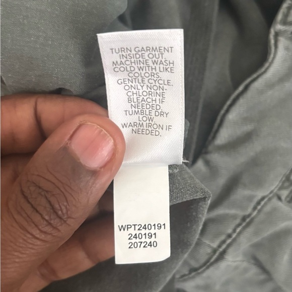 J.Jill Crop Pants Women’s 16 Olive Green Indie Waist Relaxed Fit Casual - Picture 3 of 5